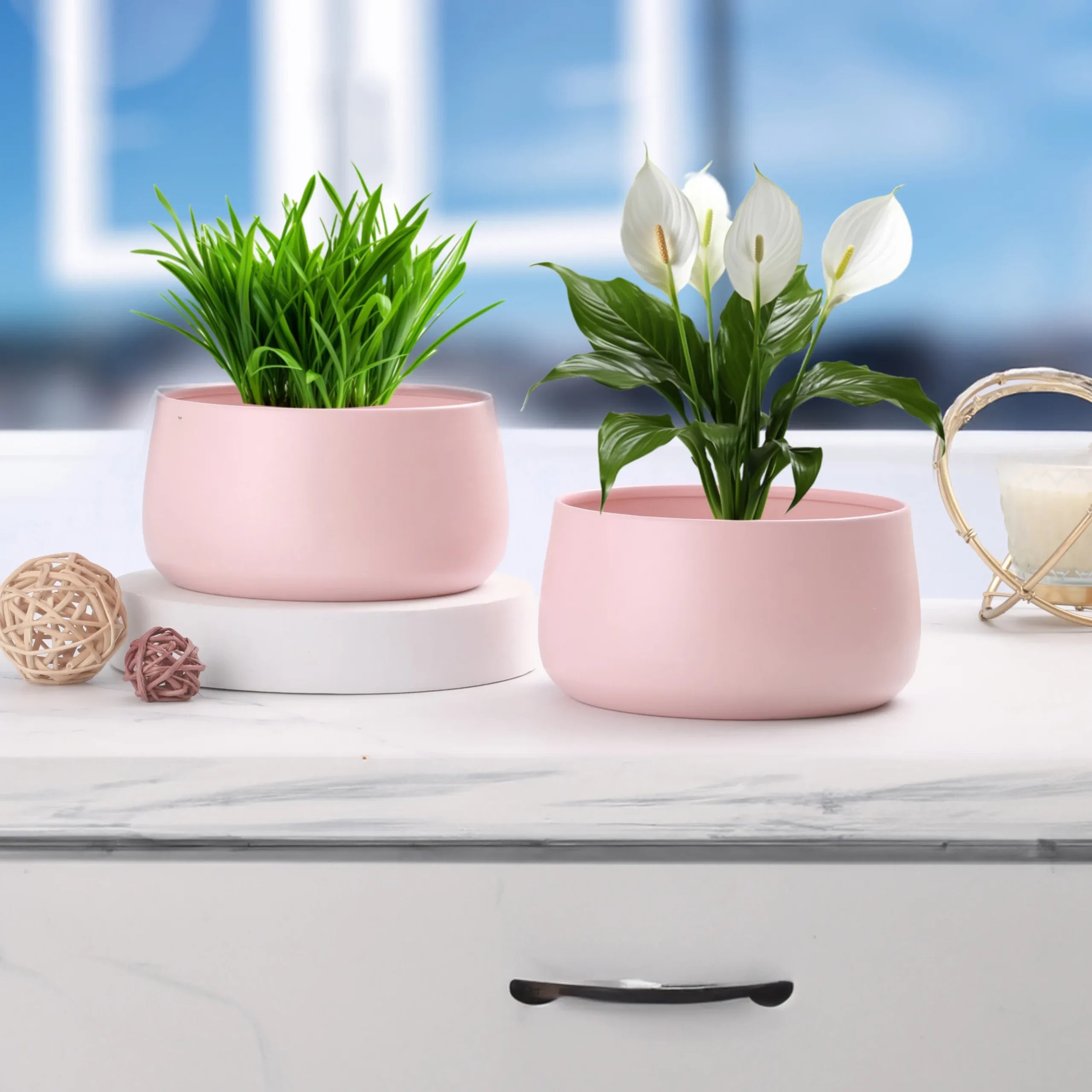 Calm Curve Planters Set