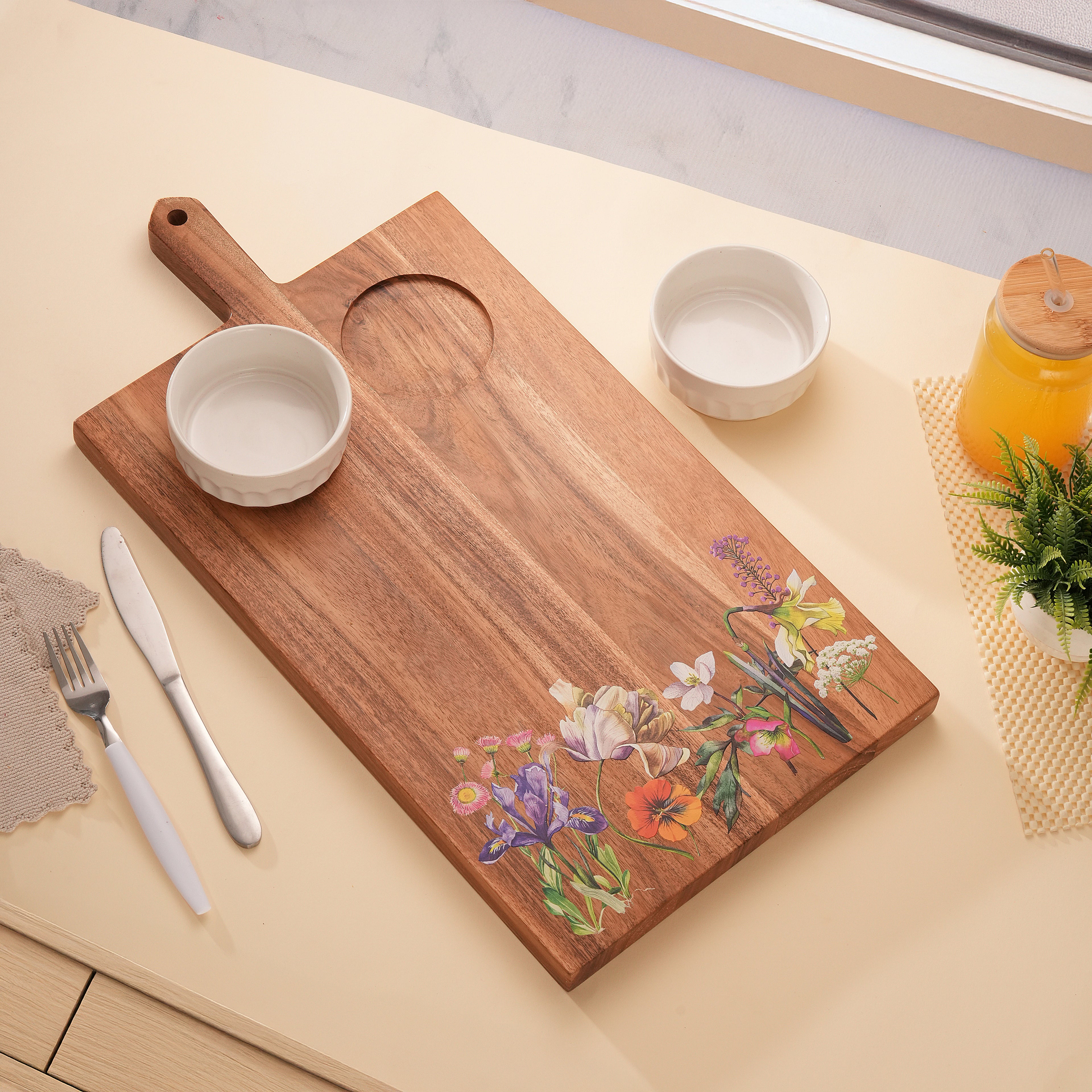 Floral Enamel Wooden Platter - Double Bowl Set