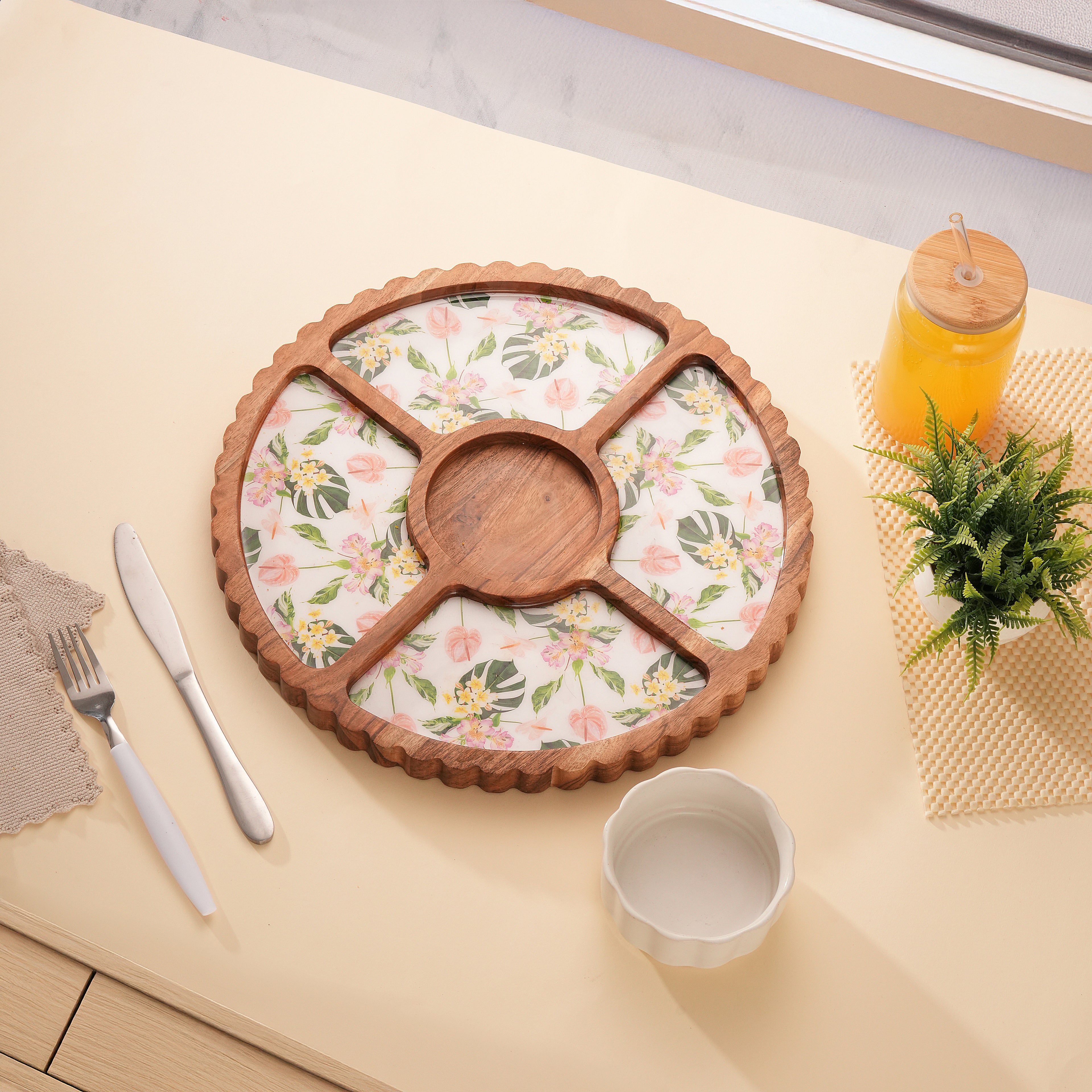 Floral Enamel Round Wooden Platter - Single Bowl Set